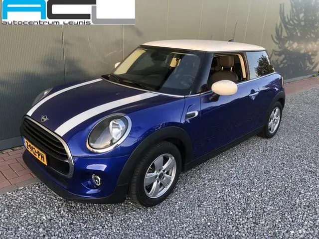 Photo 1 : Mini Cooper 2020 Essence