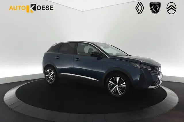 Photo 1 : Peugeot 3008 2022 Essence