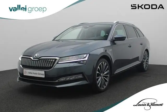 Photo 1 : Skoda Superb 2020 Hybride