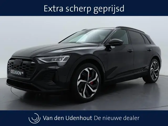 Photo 1 : Audi Q8 2023 Electric