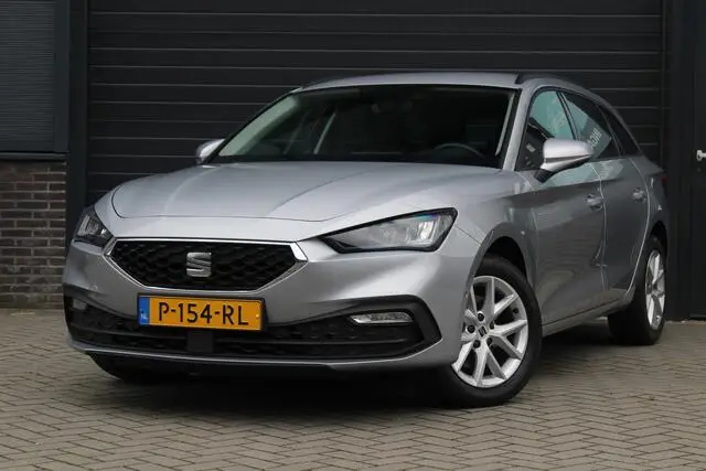 Photo 1 : Seat Leon 2022 Essence