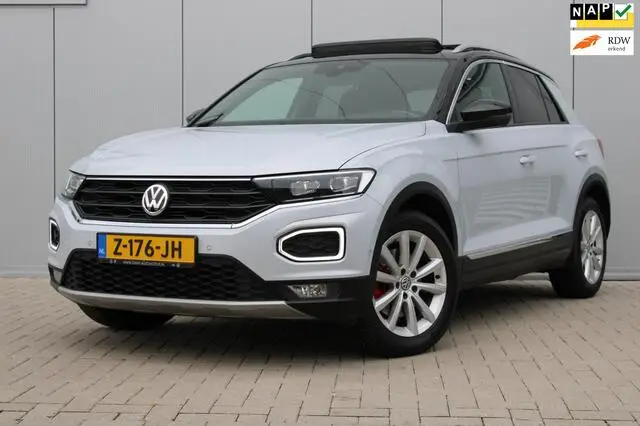 Photo 1 : Volkswagen T-roc 2018 Petrol