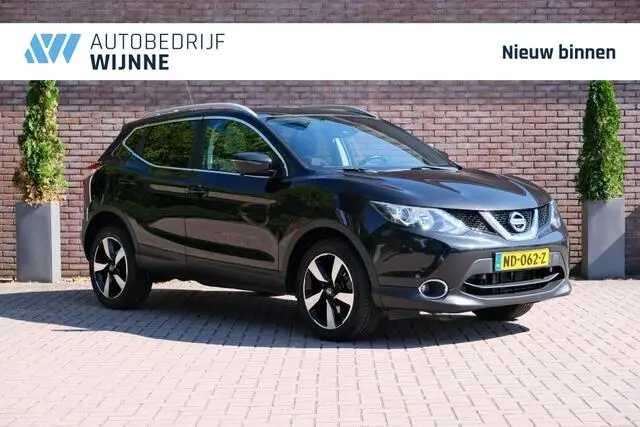 Photo 1 : Nissan Qashqai 2017 Petrol