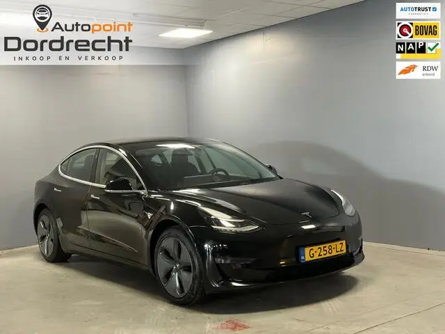 Photo 1 : Tesla Model 3 2019 Électrique