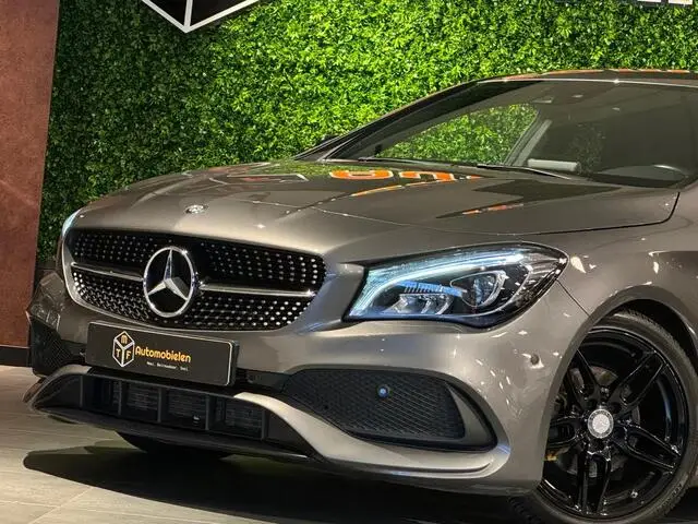 Photo 1 : Mercedes-benz Classe Cla 2017 Essence