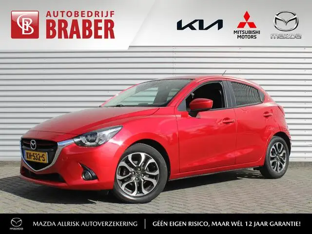 Photo 1 : Mazda 2 2016 Essence