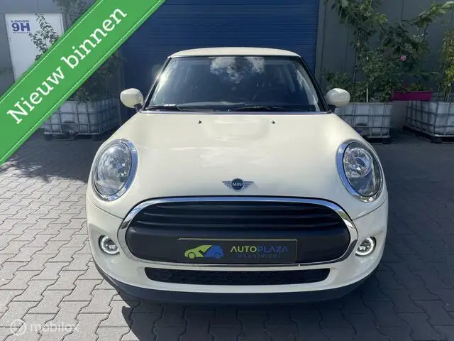 Photo 1 : Mini One 2019 Petrol