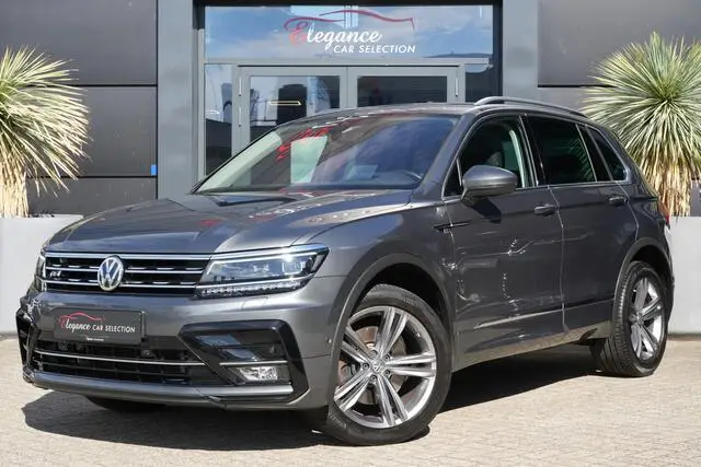 Photo 1 : Volkswagen Tiguan 2019 Petrol