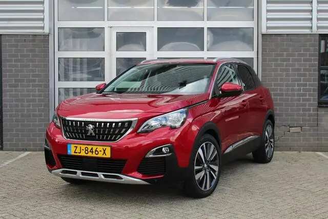 Photo 1 : Peugeot 3008 2019 Petrol