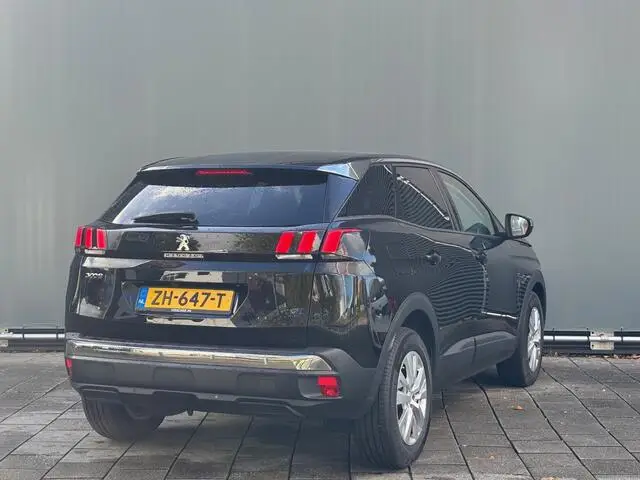 Photo 1 : Peugeot 3008 2019 Diesel