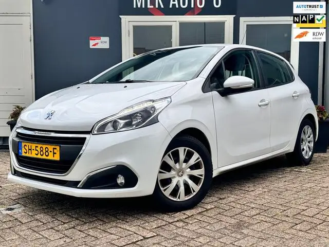 Photo 1 : Peugeot 208 2018 Essence