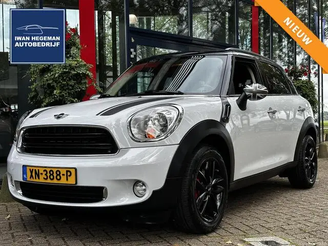 Photo 1 : Mini Countryman 2015 Essence