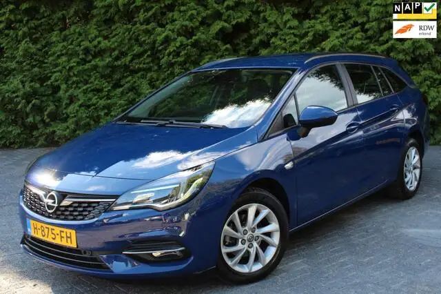 Photo 1 : Opel Astra 2020 Essence