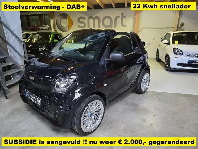 Photo 1 : Smart Fortwo 2021 Electric