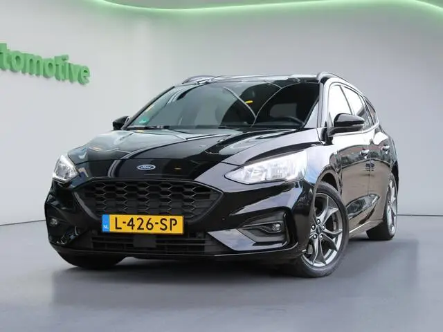 Photo 1 : Ford Focus 2019 Petrol