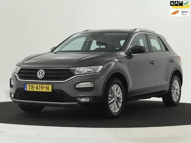 Photo 1 : Volkswagen T-roc 2018 Essence