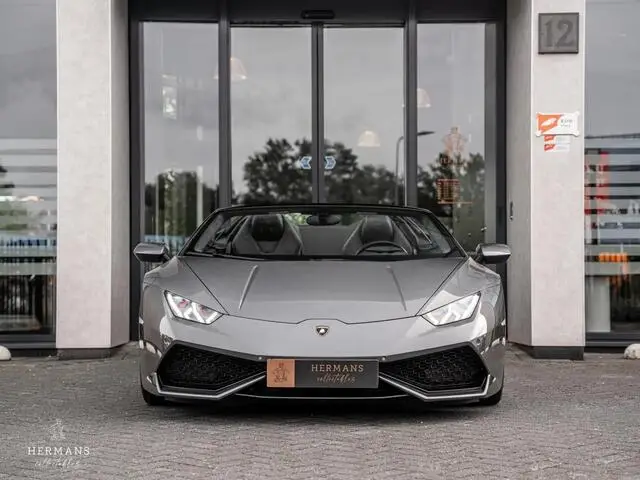 Photo 1 : Lamborghini Huracan 2016 Essence