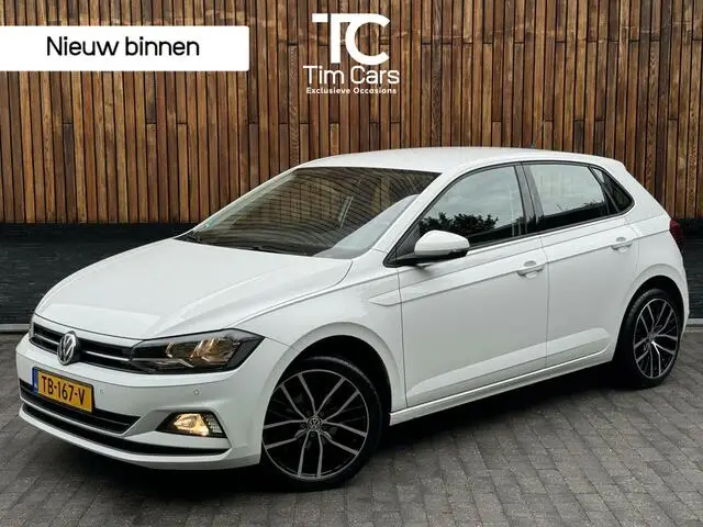 Photo 1 : Volkswagen Polo 2018 Petrol