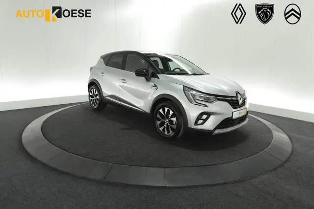 Photo 1 : Renault Captur 2023 Hybride