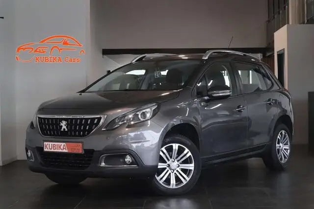 Photo 1 : Peugeot 2008 2017 Petrol