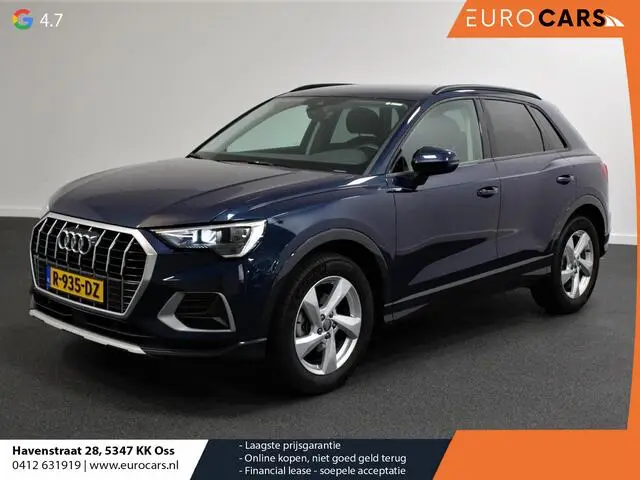 Photo 1 : Audi Q3 2020 Petrol