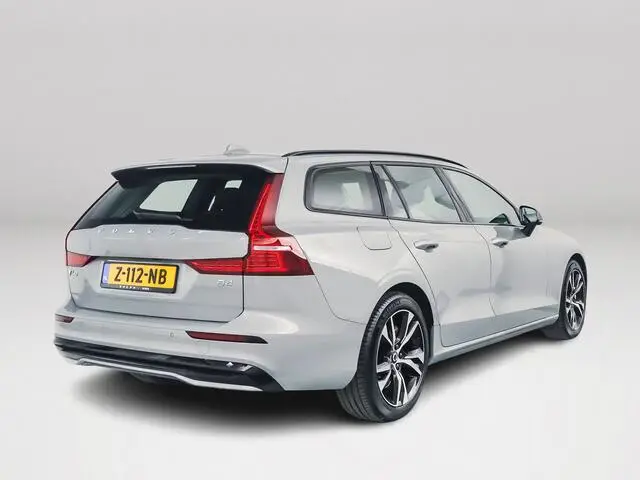 Photo 1 : Volvo V60 2024 Hybrid