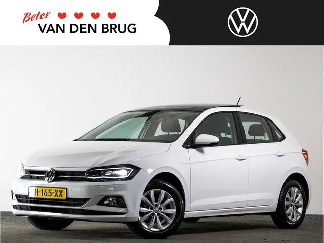 Photo 1 : Volkswagen Polo 2018 Petrol