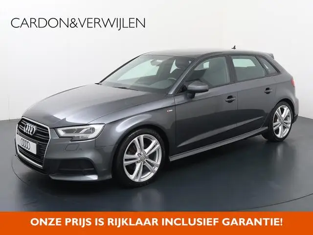 Photo 1 : Audi A3 2019 Essence