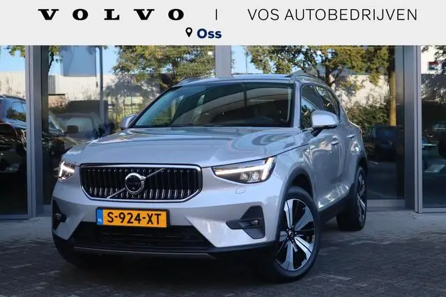 Photo 1 : Volvo Xc40 2023 Hybride