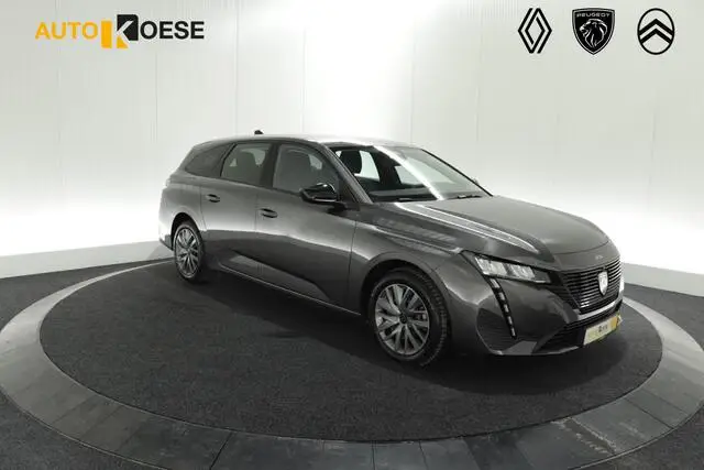 Photo 1 : Peugeot 308 2022 Essence