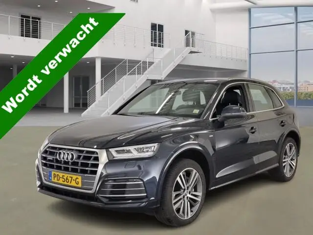 Photo 1 : Audi Q5 2017 Essence