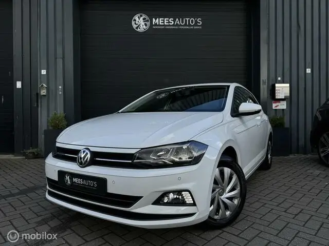 Photo 1 : Volkswagen Polo 2020 Petrol