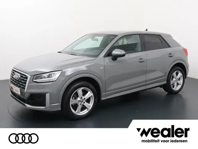 Photo 1 : Audi Q2 2020 Petrol