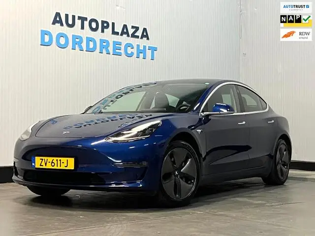 Photo 1 : Tesla Model 3 2020 Électrique