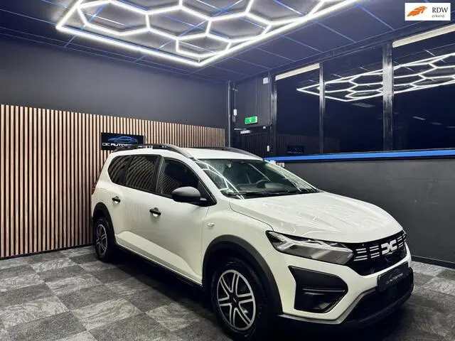 Photo 1 : Dacia Jogger 2023 Petrol