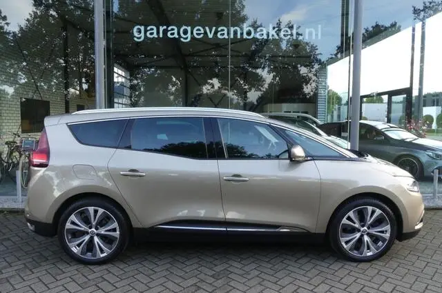 Photo 1 : Renault Scenic 2018 Petrol