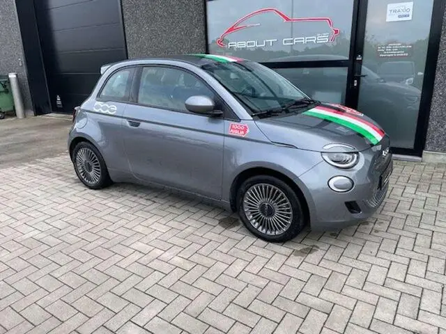 Photo 1 : Fiat 500 2021 Électrique