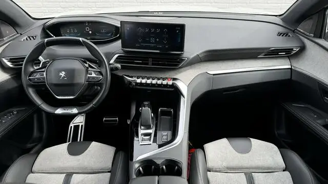 Photo 1 : Peugeot 3008 2020 Hybrid