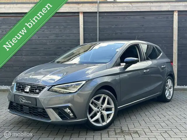 Photo 1 : Seat Ibiza 2018 Essence