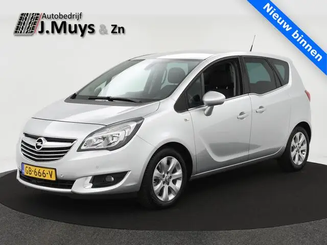 Photo 1 : Opel Meriva 2015 Petrol