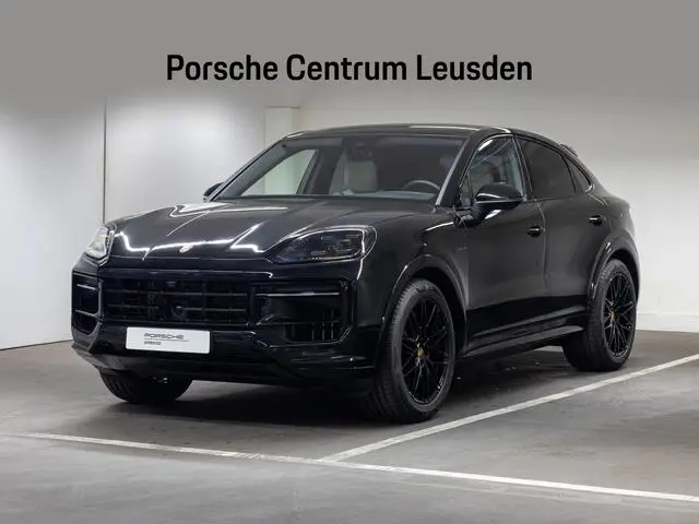 Photo 1 : Porsche Cayenne 2024 Hybrid