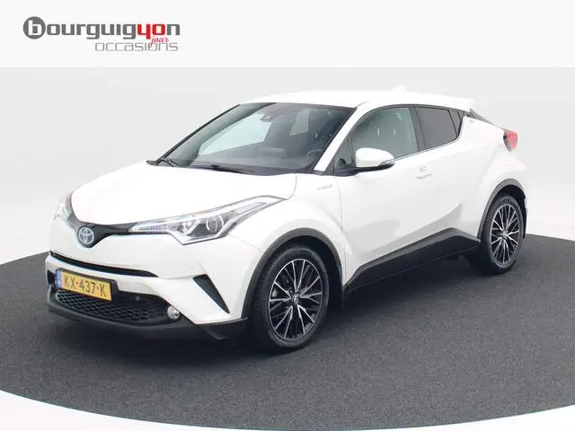 Photo 1 : Toyota C-hr 2016 Hybride