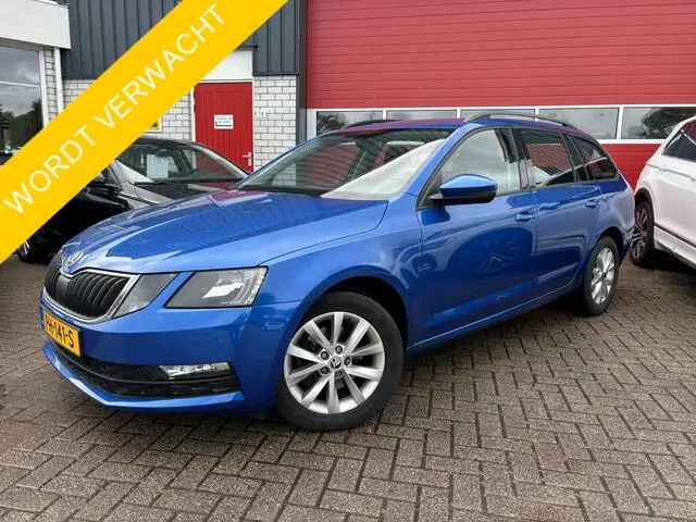 Photo 1 : Skoda Octavia 2017 Petrol