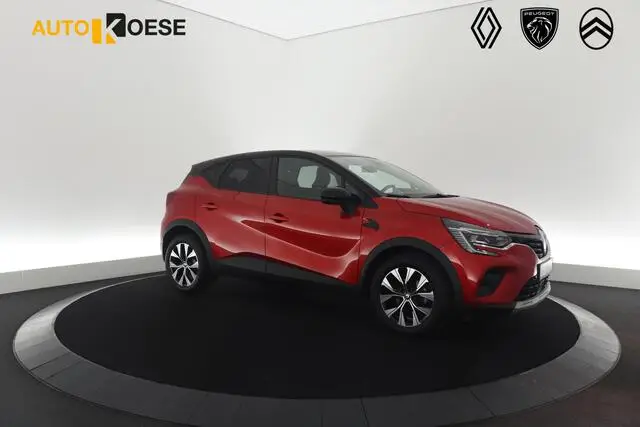 Photo 1 : Renault Captur 2022 Essence