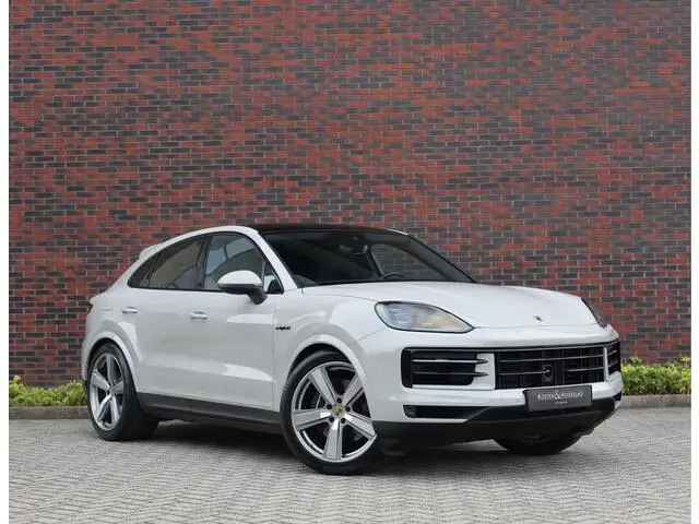 Photo 1 : Porsche Cayenne 2024 Hybrid