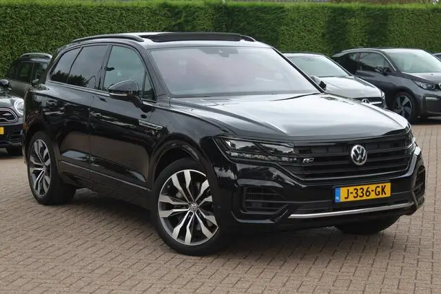 Photo 1 : Volkswagen Touareg 2019 Petrol