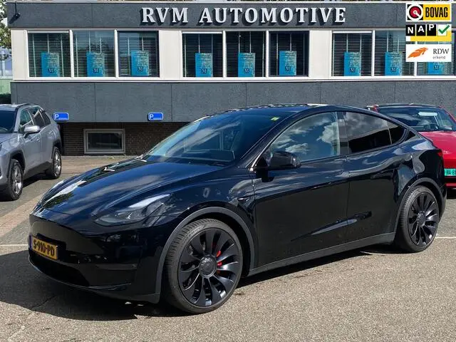 Photo 1 : Tesla Model Y 2023 Électrique