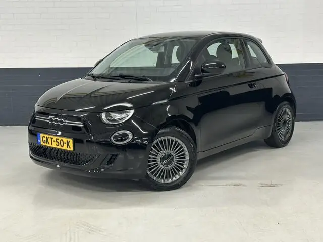 Photo 1 : Fiat 500 2022 Electric