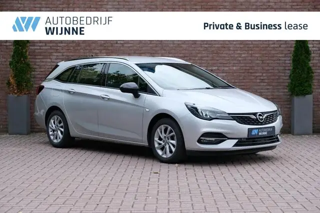 Photo 1 : Opel Astra 2021 Essence