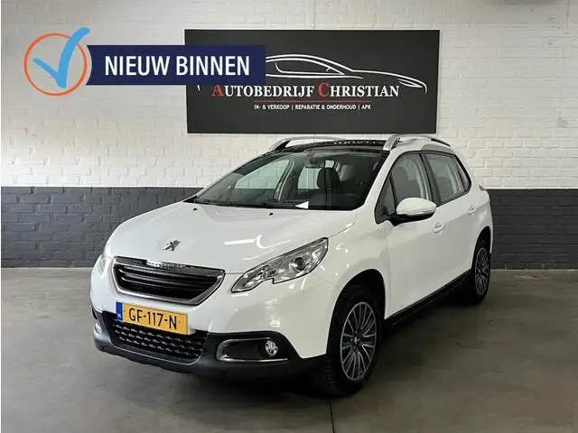 Photo 1 : Peugeot 2008 2015 Petrol